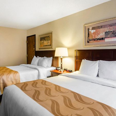 Quality Inn Саммерсвілл Екстер'єр фото